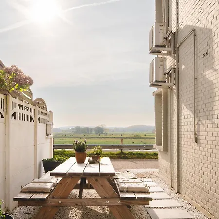 Tatil Evi Maas - The River House With Private Sauna